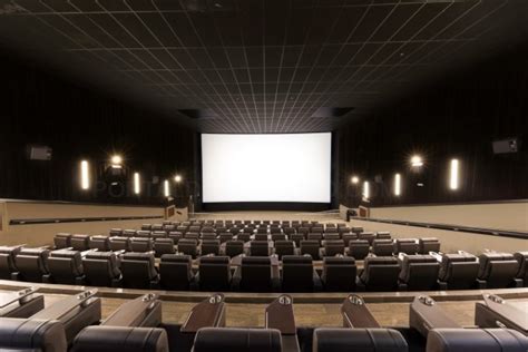 Cartelera Cine Cine Yelmo Vallsur (Valladolid)